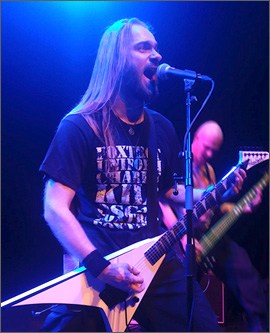 Arnold Boukes - Guitar & Vocals